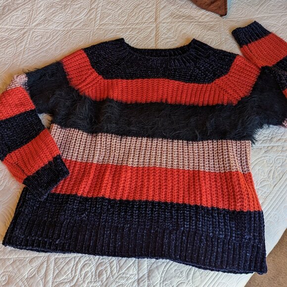 ONLY brand sweater Size M - NWOT - Picture 5 of 8